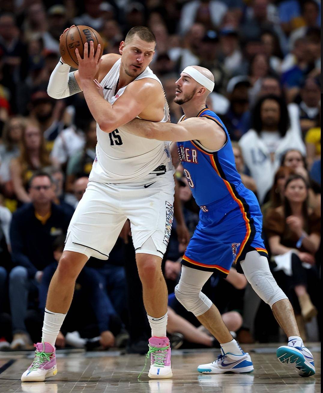 椰子树因其 椰子树因其