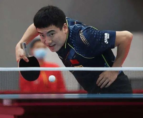 得卓越成绩 得卓越成绩