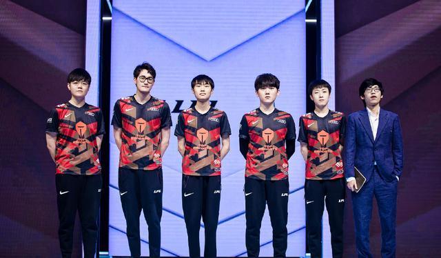 节奏上表现 节奏上表现